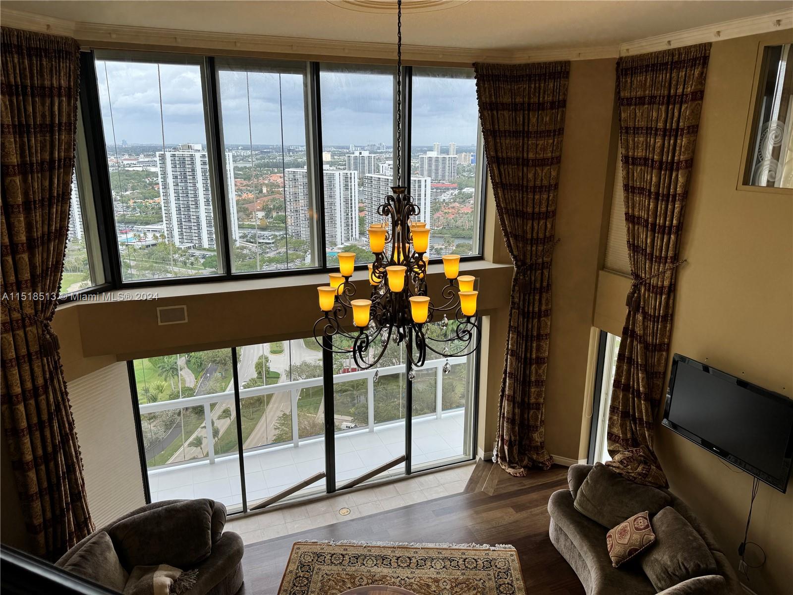 20185 E Country Club Dr TS-9, Aventura, Florida 33180, 3 Bedrooms Bedrooms, ,3 BathroomsBathrooms,Residential,For Sale,20185 E Country Club Dr TS-9,A11518513