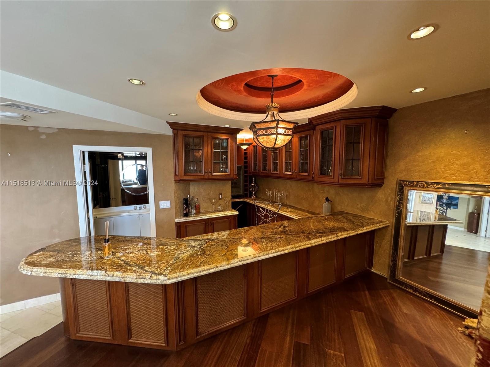 20185 E Country Club Dr TS-9, Aventura, Florida 33180, 3 Bedrooms Bedrooms, ,3 BathroomsBathrooms,Residential,For Sale,20185 E Country Club Dr TS-9,A11518513