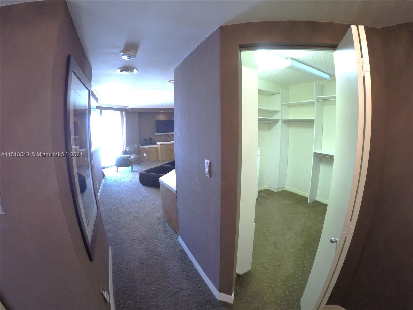 20185 E Country Club Dr TS-9, Aventura, Florida 33180, 3 Bedrooms Bedrooms, ,3 BathroomsBathrooms,Residential,For Sale,20185 E Country Club Dr TS-9,A11518513