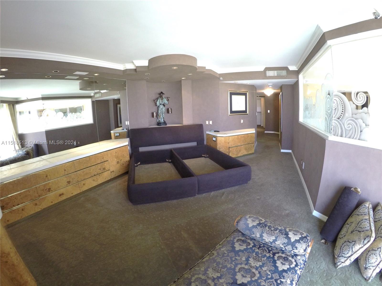 20185 E Country Club Dr TS-9, Aventura, Florida 33180, 3 Bedrooms Bedrooms, ,3 BathroomsBathrooms,Residential,For Sale,20185 E Country Club Dr TS-9,A11518513