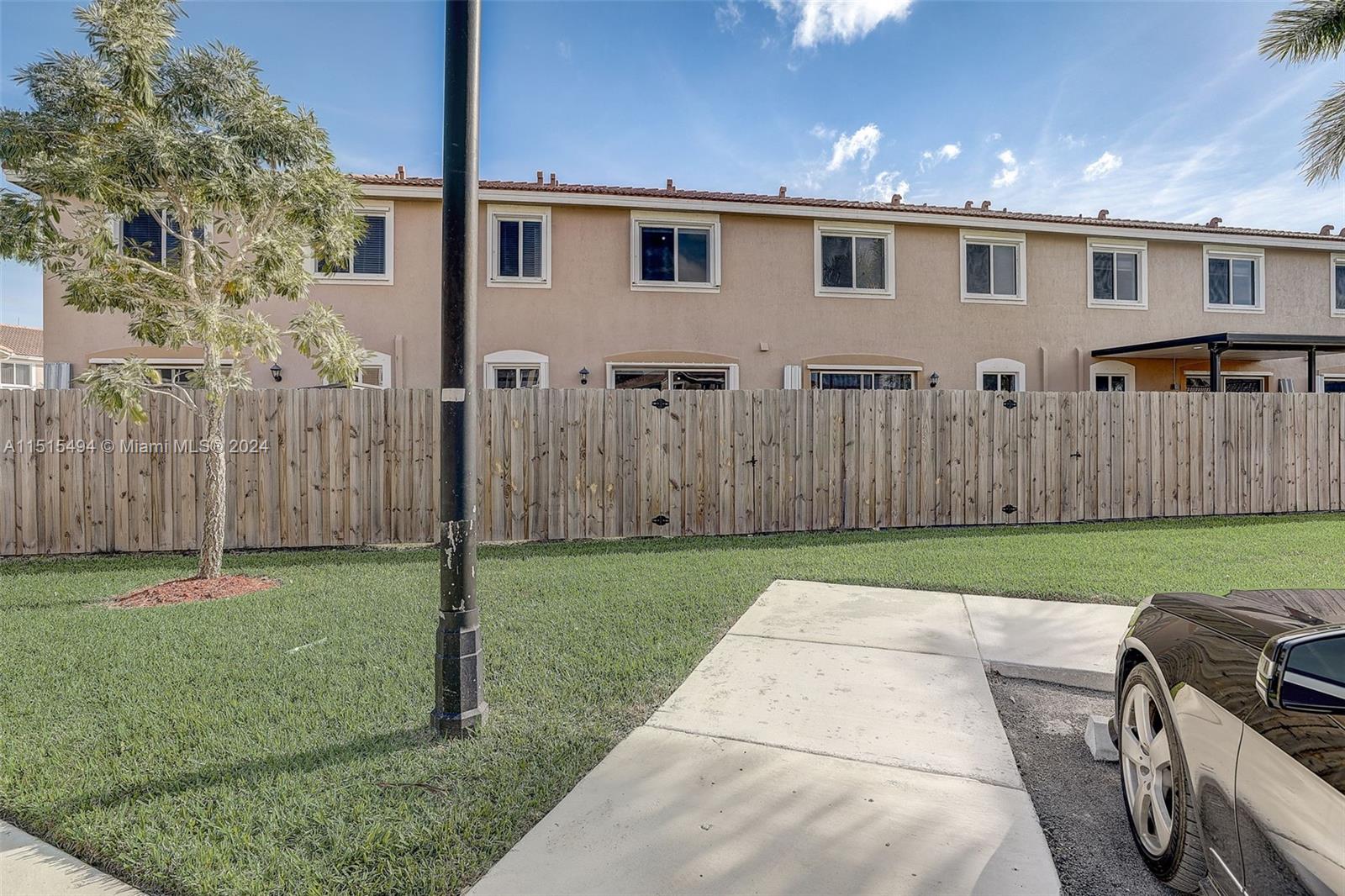 2461 SE 10th Ct, Homestead, Florida 33035, 3 Bedrooms Bedrooms, ,2 BathroomsBathrooms,Residential,For Sale,2461 SE 10th Ct,A11515494