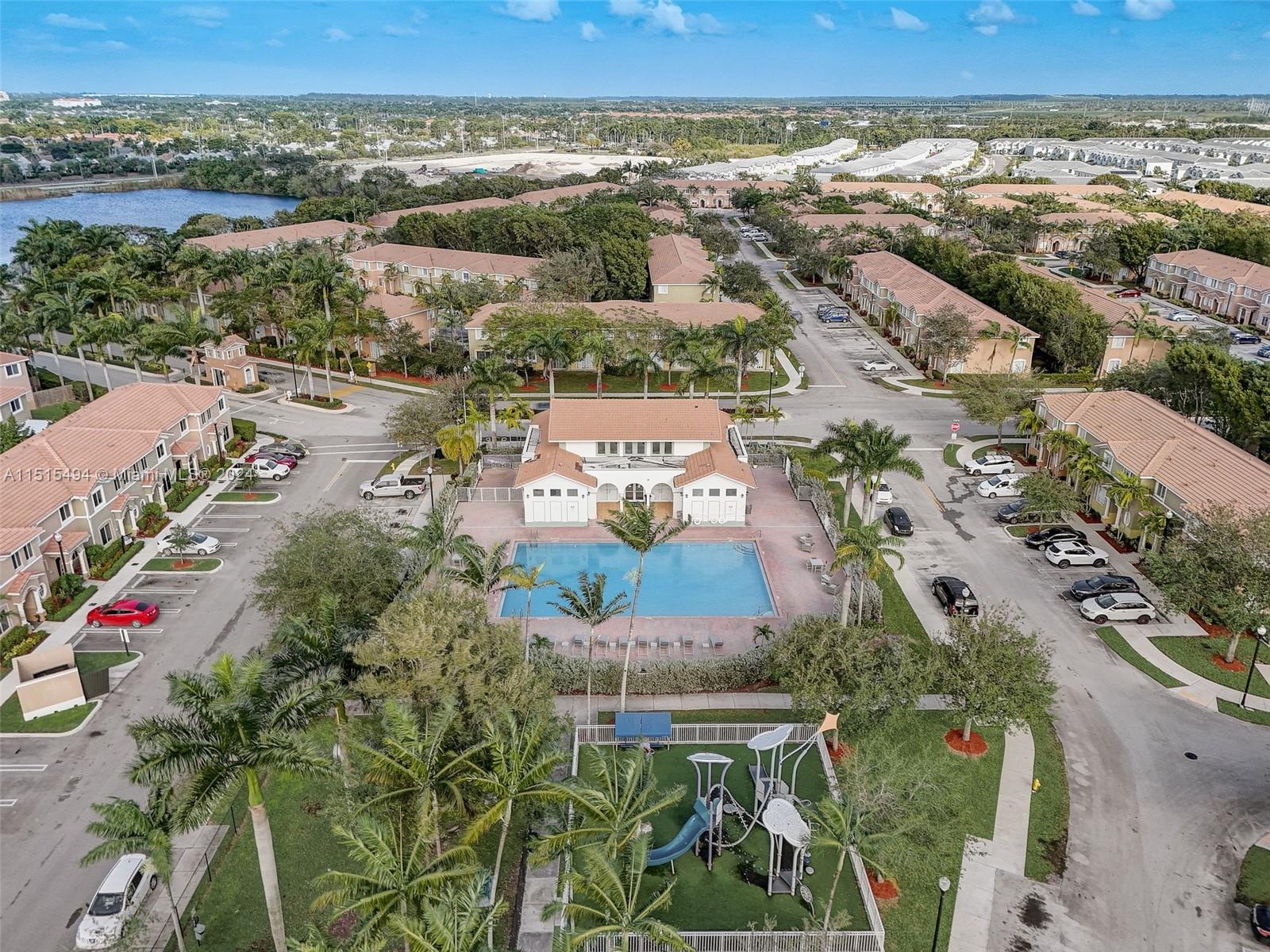 2461 SE 10th Ct, Homestead, Florida 33035, 3 Bedrooms Bedrooms, ,2 BathroomsBathrooms,Residential,For Sale,2461 SE 10th Ct,A11515494