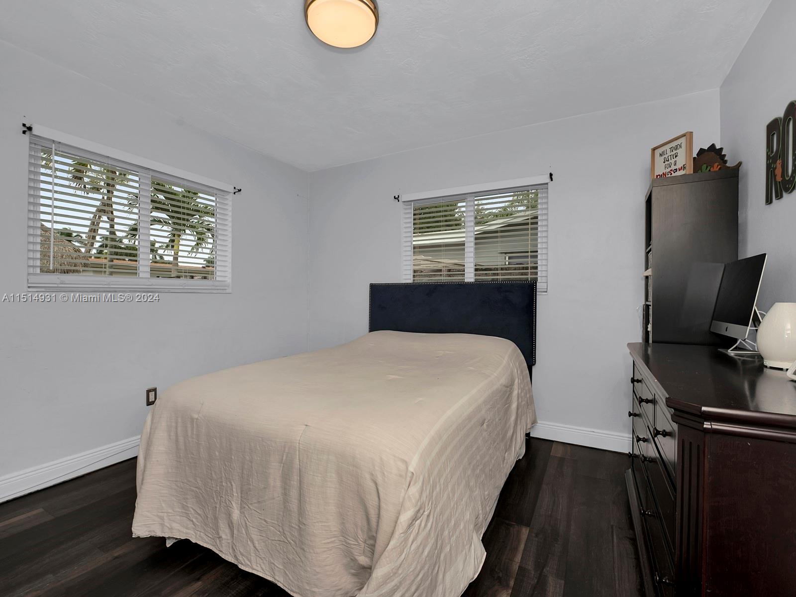 Listing Photo 16