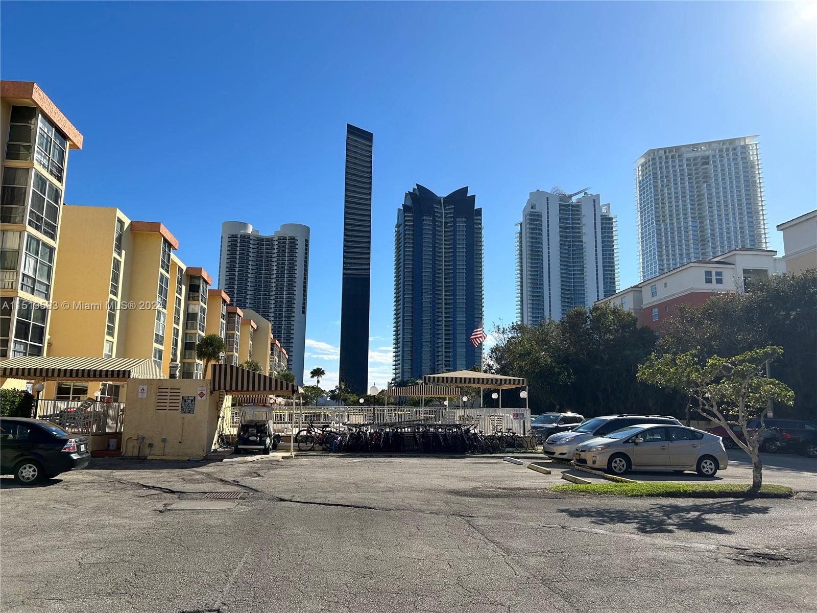 210 172nd St, Sunny Isles Beach, FL, 33160 United States, 1 Bedroom Bedrooms, ,1 BathroomBathrooms,Residential,For Sale,172nd St,A11519593