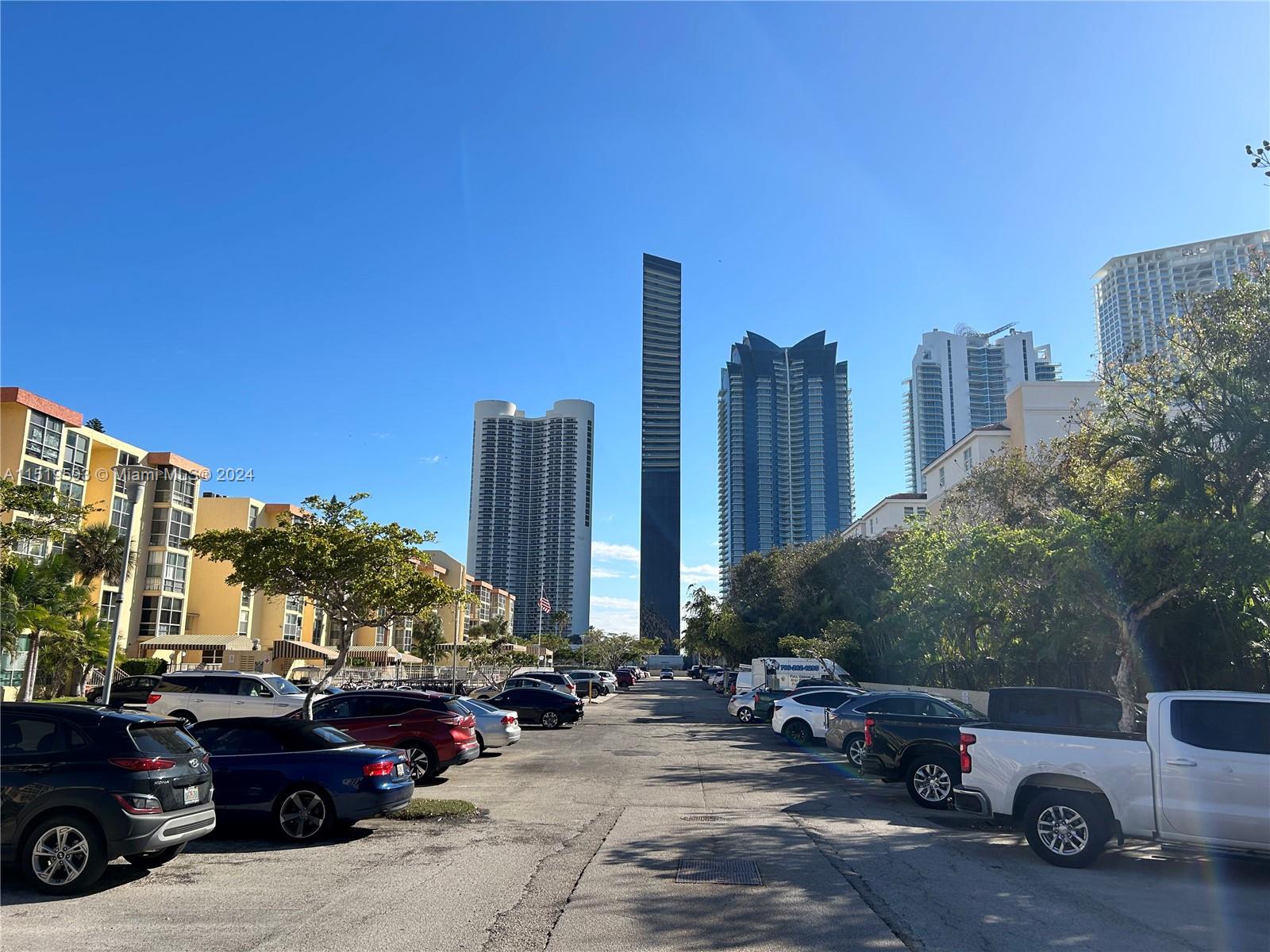 210 172nd St, Sunny Isles Beach, FL, 33160 United States, 1 Bedroom Bedrooms, ,1 BathroomBathrooms,Residential,For Sale,172nd St,A11519593