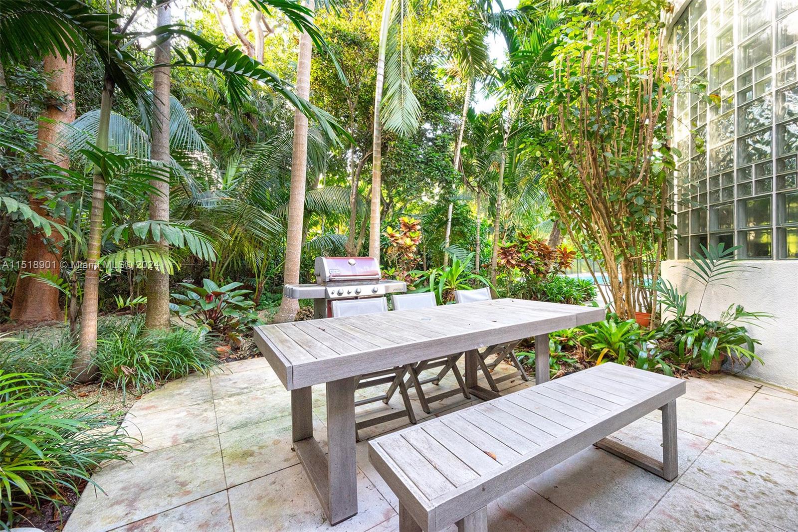 4994 Hammock Lake Dr, Coral Gables, FL, 33156 United States, 5 Bedrooms Bedrooms, ,5 BathroomsBathrooms,Residential,For Sale,Hammock Lake Dr,A11518901