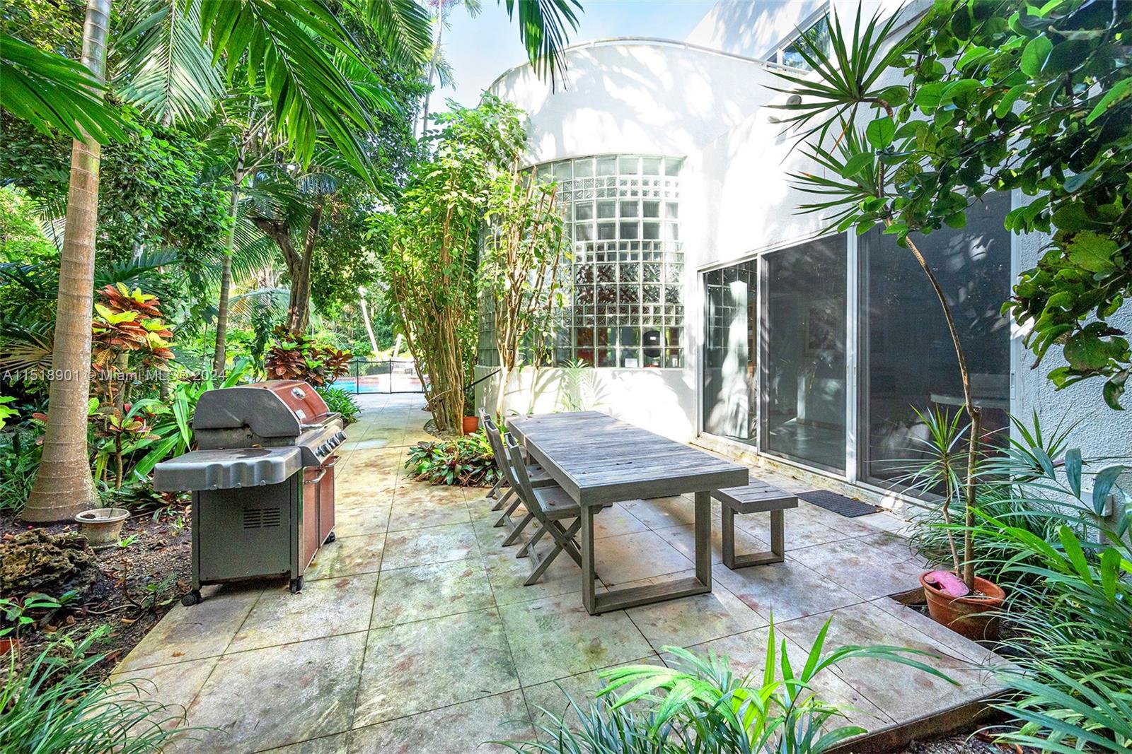 4994 Hammock Lake Dr, Coral Gables, FL, 33156 United States, 5 Bedrooms Bedrooms, ,5 BathroomsBathrooms,Residential,For Sale,Hammock Lake Dr,A11518901