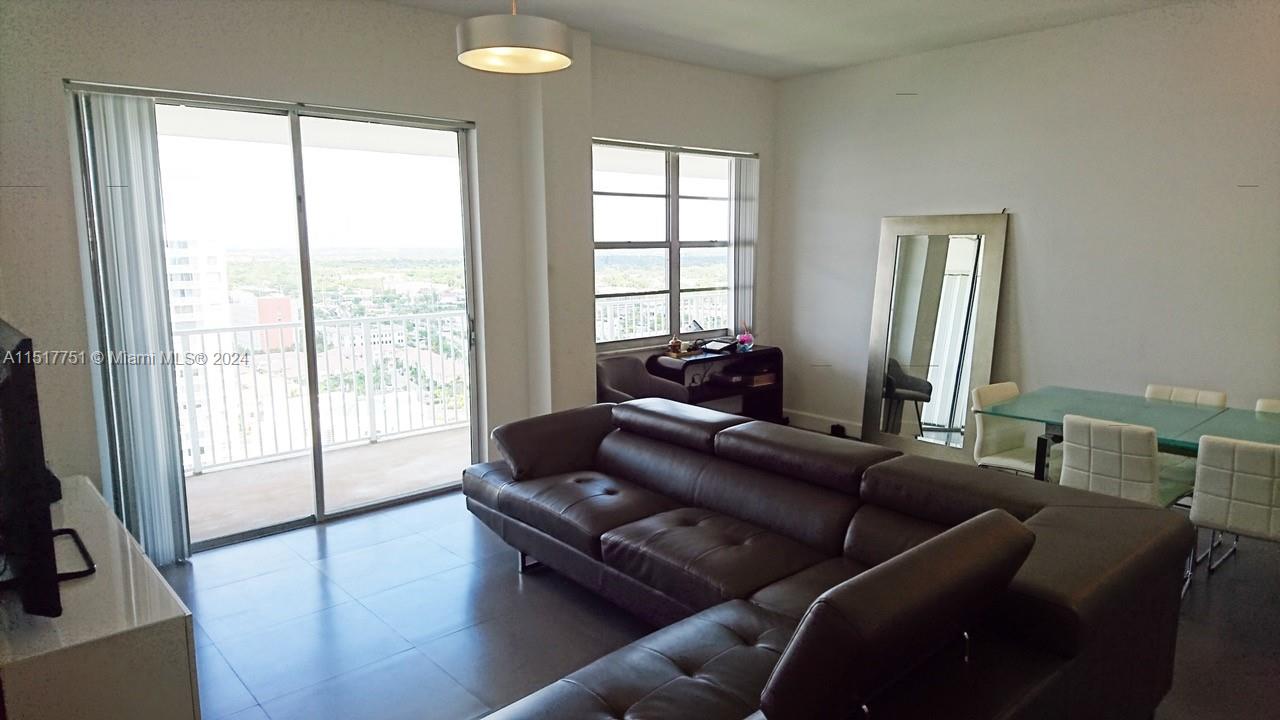 2851 NE 183rd St 2206E, Aventura, Florida 33160, 2 Bedrooms Bedrooms, ,2 BathroomsBathrooms,Residential,For Sale,2851 NE 183rd St 2206E,A11517751