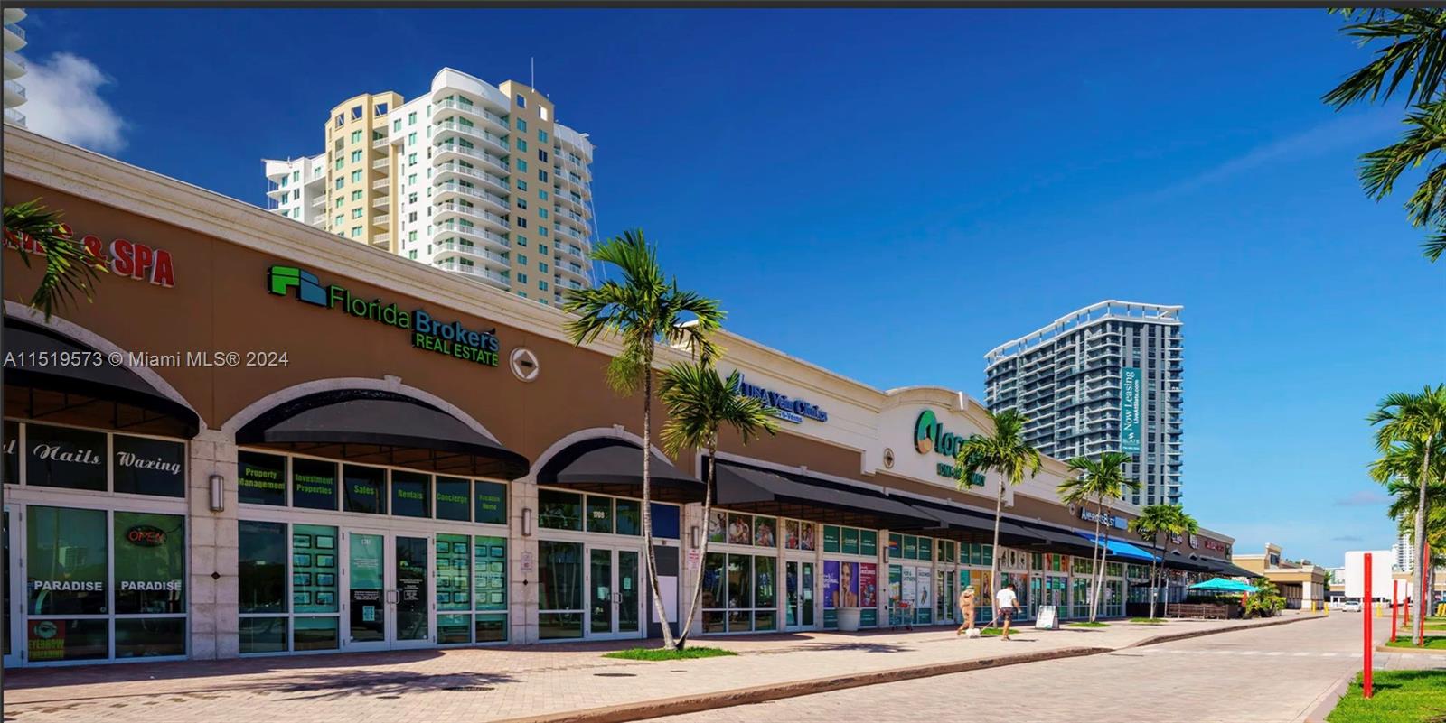 more than 40k walkers a month