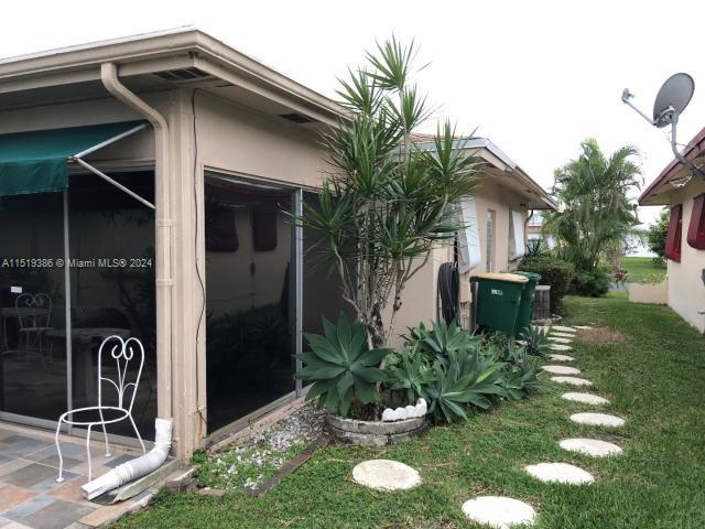 4404 NW 44th Ter, Tamarac, Florida 33319, 2 Bedrooms Bedrooms, ,2 BathroomsBathrooms,Residential,For Sale,4404 NW 44th Ter,A11519386