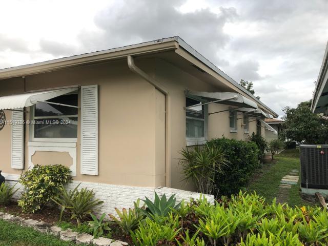 4404 NW 44th Ter, Tamarac, Florida 33319, 2 Bedrooms Bedrooms, ,2 BathroomsBathrooms,Residential,For Sale,4404 NW 44th Ter,A11519386