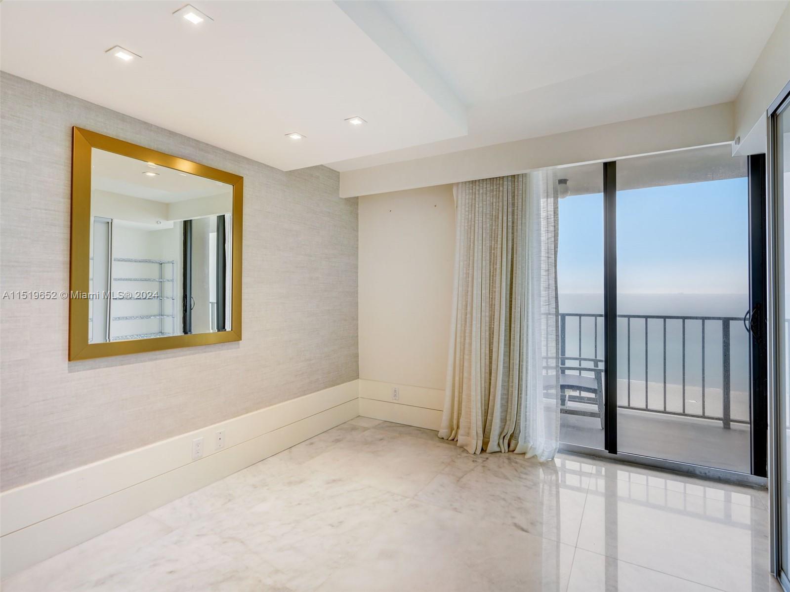 2625 Collins Ave 1106, Miami Beach, Florida 33140, 3 Bedrooms Bedrooms, ,4 BathroomsBathrooms,Residential,For Sale,2625 Collins Ave 1106,A11519652