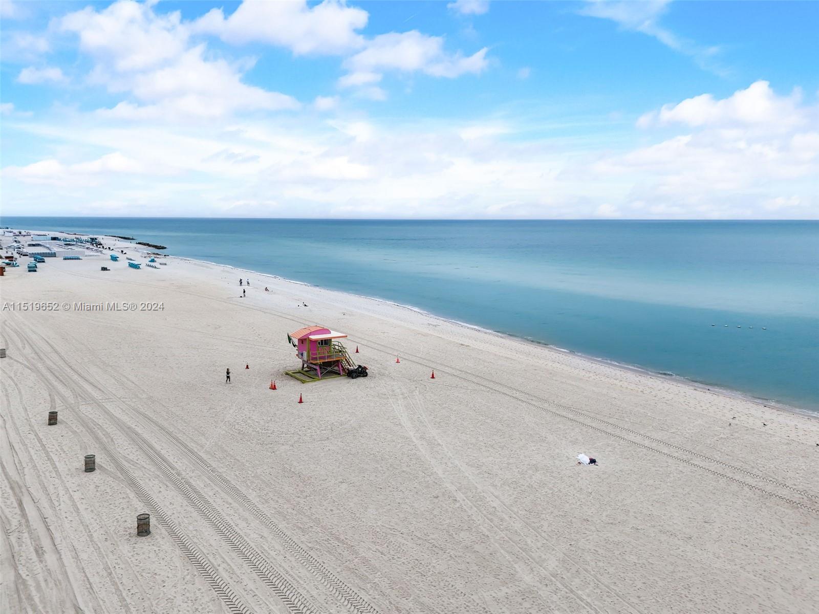 2625 Collins Ave 1106, Miami Beach, Florida 33140, 3 Bedrooms Bedrooms, ,4 BathroomsBathrooms,Residential,For Sale,2625 Collins Ave 1106,A11519652