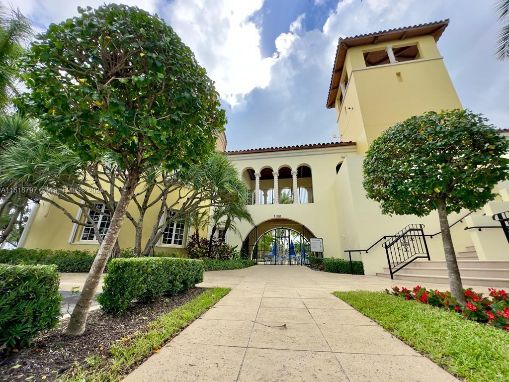 21236 NE 32nd Pl, Aventura, Florida 33180, 5 Bedrooms Bedrooms, ,4 BathroomsBathrooms,Residentiallease,For Rent,21236 NE 32nd Pl,A11518797