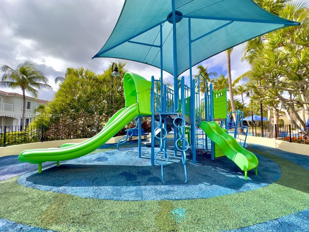 21236 NE 32nd Pl, Aventura, Florida 33180, 5 Bedrooms Bedrooms, ,4 BathroomsBathrooms,Residentiallease,For Rent,21236 NE 32nd Pl,A11518797