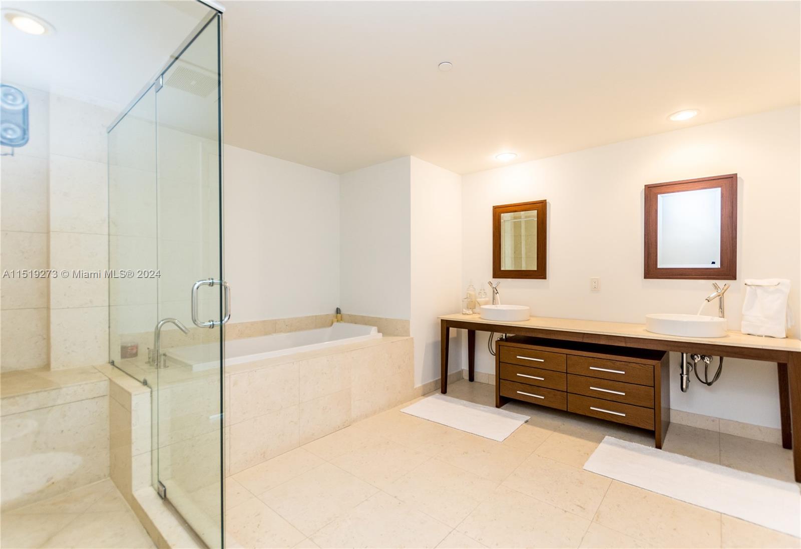 495 Brickell Ave 4901, Miami, Florida 33131, 3 Bedrooms Bedrooms, ,2 BathroomsBathrooms,Residentiallease,For Rent,495 Brickell Ave 4901,A11519273