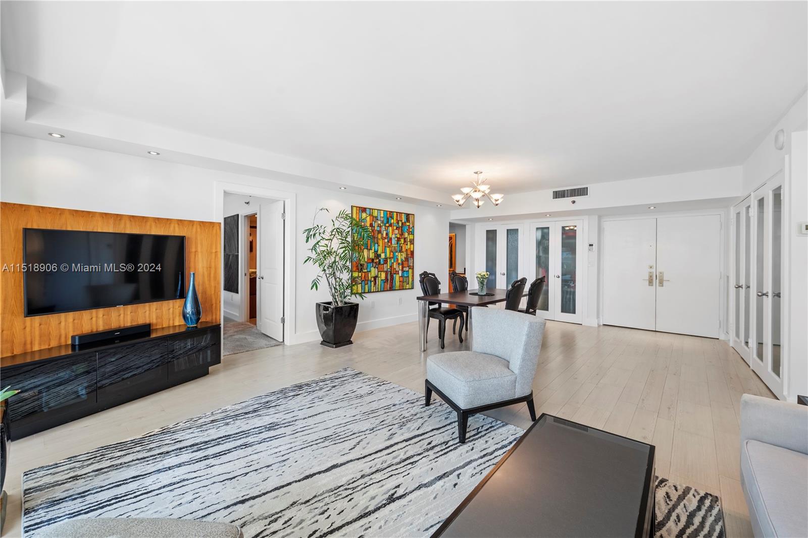 9 Island Ave, Miami Beach, FL, 33139 United States, 2 Bedrooms Bedrooms, ,2 BathroomsBathrooms,Residential,For Sale,Island Ave,A11518906