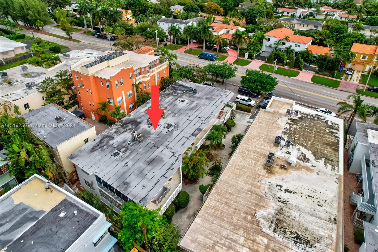 2858 Pine Tree Dr, Miami Beach, FL, 33140 United States, 1 Bedroom Bedrooms, ,1 BathroomBathrooms,Residential,For Sale,Pine Tree Dr,A11519250