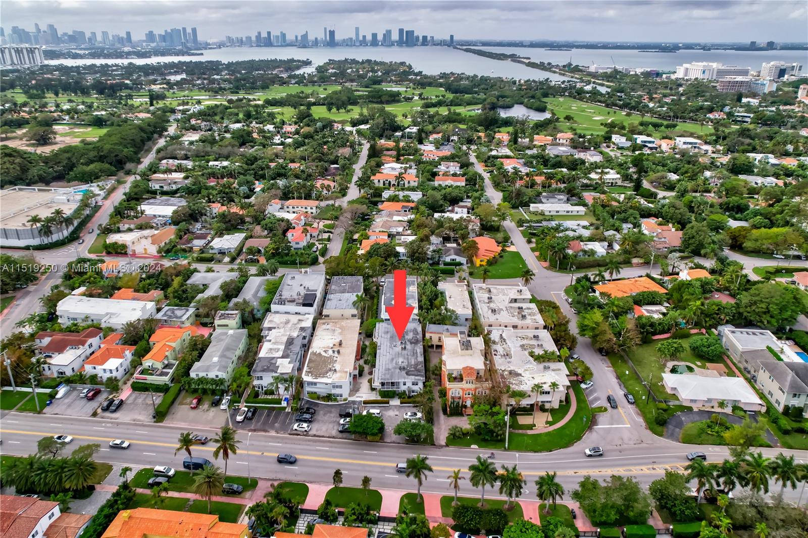 2858 Pine Tree Dr 7, Miami Beach, Florida 33140, 1 Bedroom Bedrooms, ,1 BathroomBathrooms,Residential,For Sale,2858 Pine Tree Dr 7,A11519250