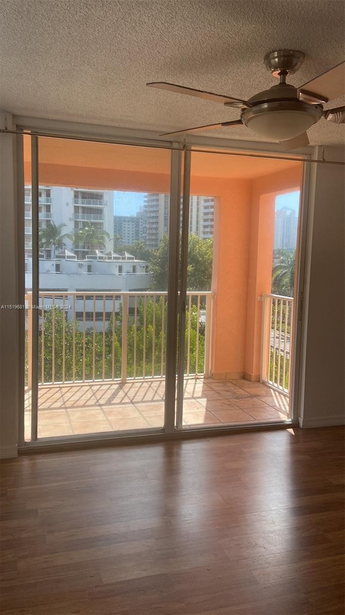 19555 E Country Club Dr 8501, Aventura, Florida 33180, 3 Bedrooms Bedrooms, ,2 BathroomsBathrooms,Residentiallease,For Rent,19555 E Country Club Dr 8501,A11519681