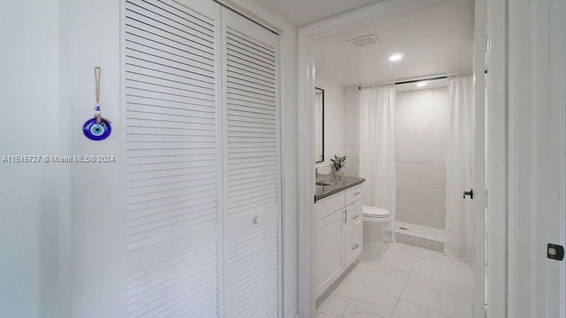 1688 West Ave, Miami Beach, FL, 33139 United States, 2 Bedrooms Bedrooms, ,2 BathroomsBathrooms,Residential,For Sale,West Ave,A11516727