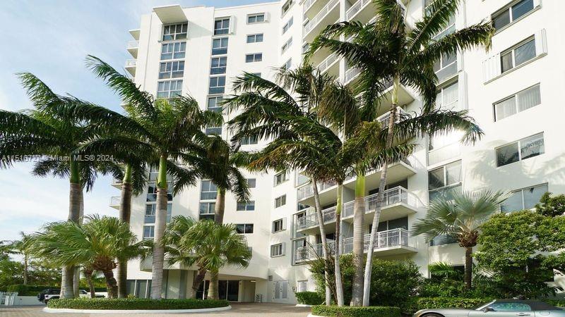 1688 West Ave, Miami Beach, FL, 33139 United States, 2 Bedrooms Bedrooms, ,2 BathroomsBathrooms,Residential,For Sale,West Ave,A11516727