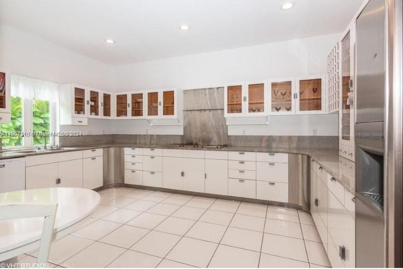 4191 Lybyer Ave, Coconut Grove, FL, 33133 United States, 5 Bedrooms Bedrooms, ,4 BathroomsBathrooms,Residential,For Sale,Lybyer Ave,A11507315