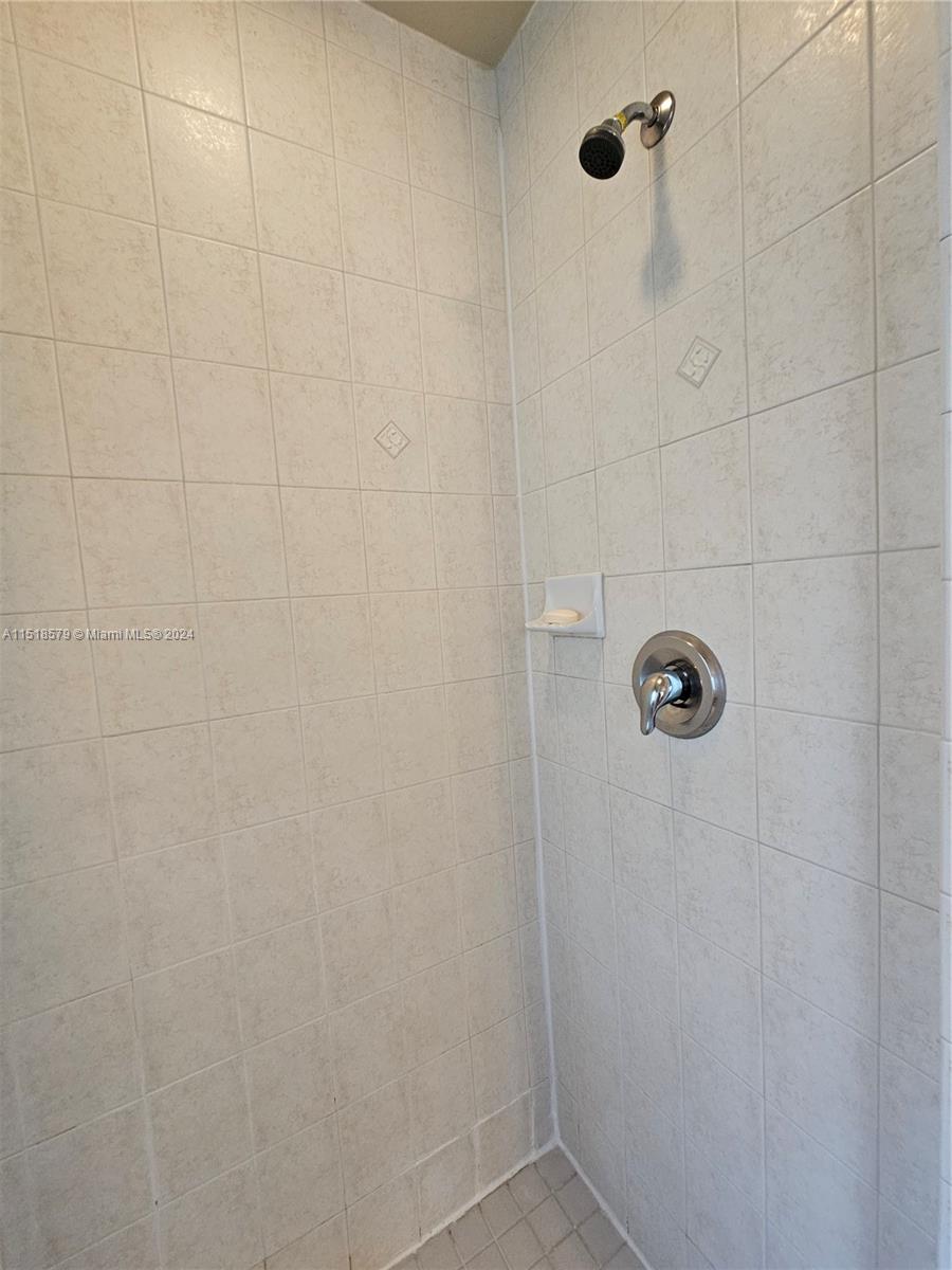 Separate Shower Enclosure