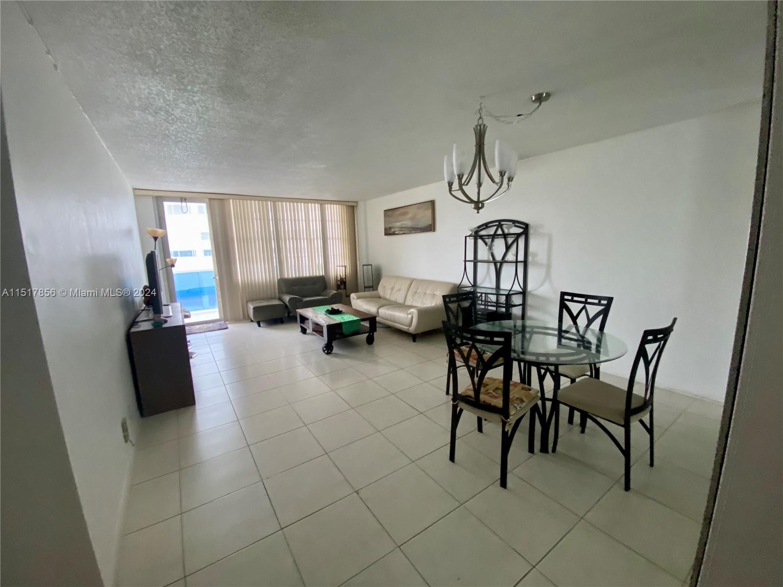 3725 Ocean Dr, Hollywood, FL, 33019 United States, 2 Bedrooms Bedrooms, ,2 BathroomsBathrooms,Residential,For Sale,Ocean Dr,A11517856