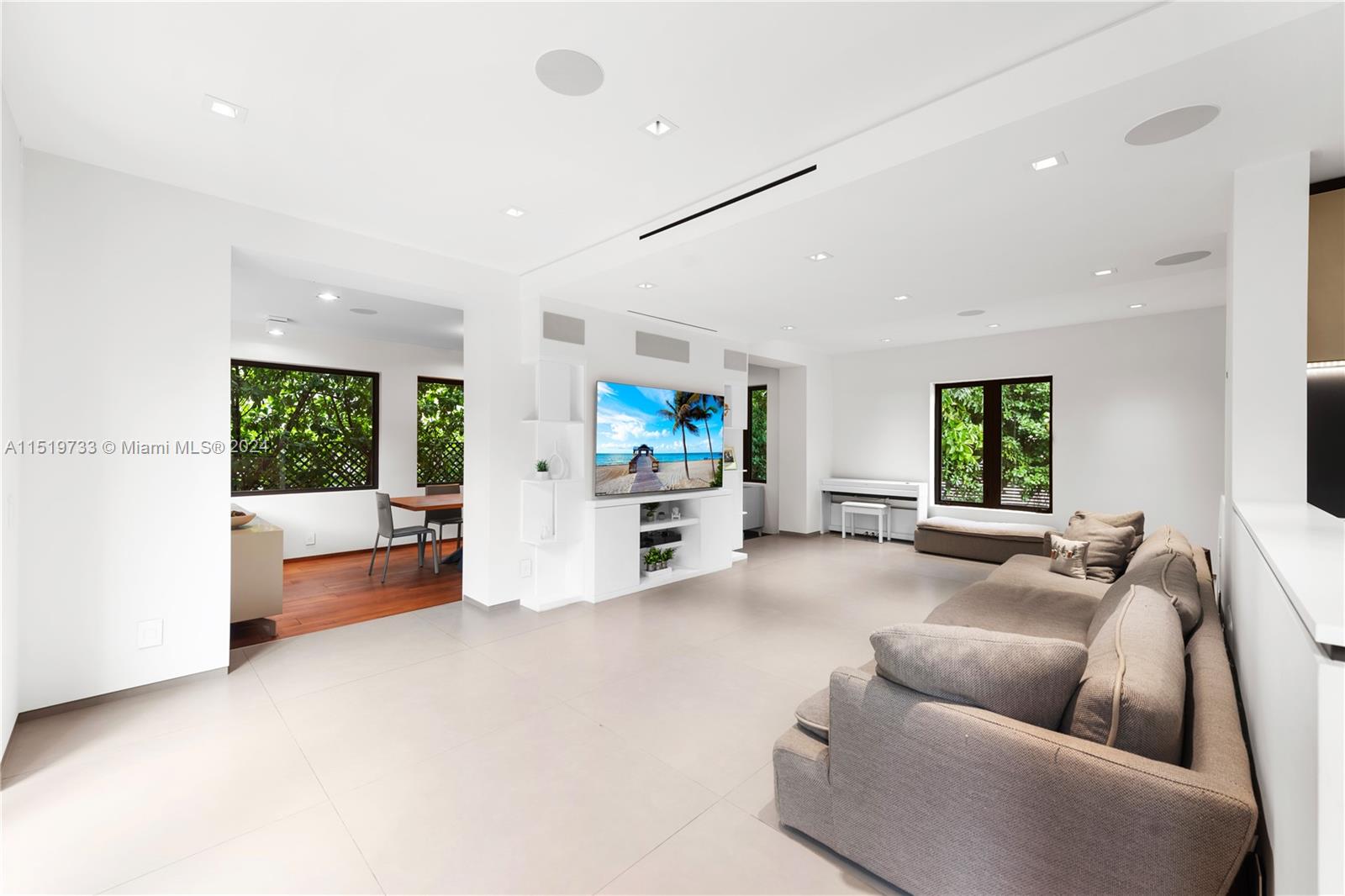 5146 Alton Rd, Miami Beach, FL, 33140 United States, 4 Bedrooms Bedrooms, ,4 BathroomsBathrooms,Residential,For Sale,Alton Rd,A11519733