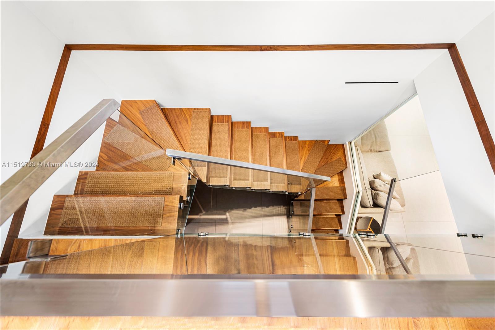 5146 Alton Rd, Miami Beach, FL, 33140 United States, 4 Bedrooms Bedrooms, ,4 BathroomsBathrooms,Residential,For Sale,Alton Rd,A11519733