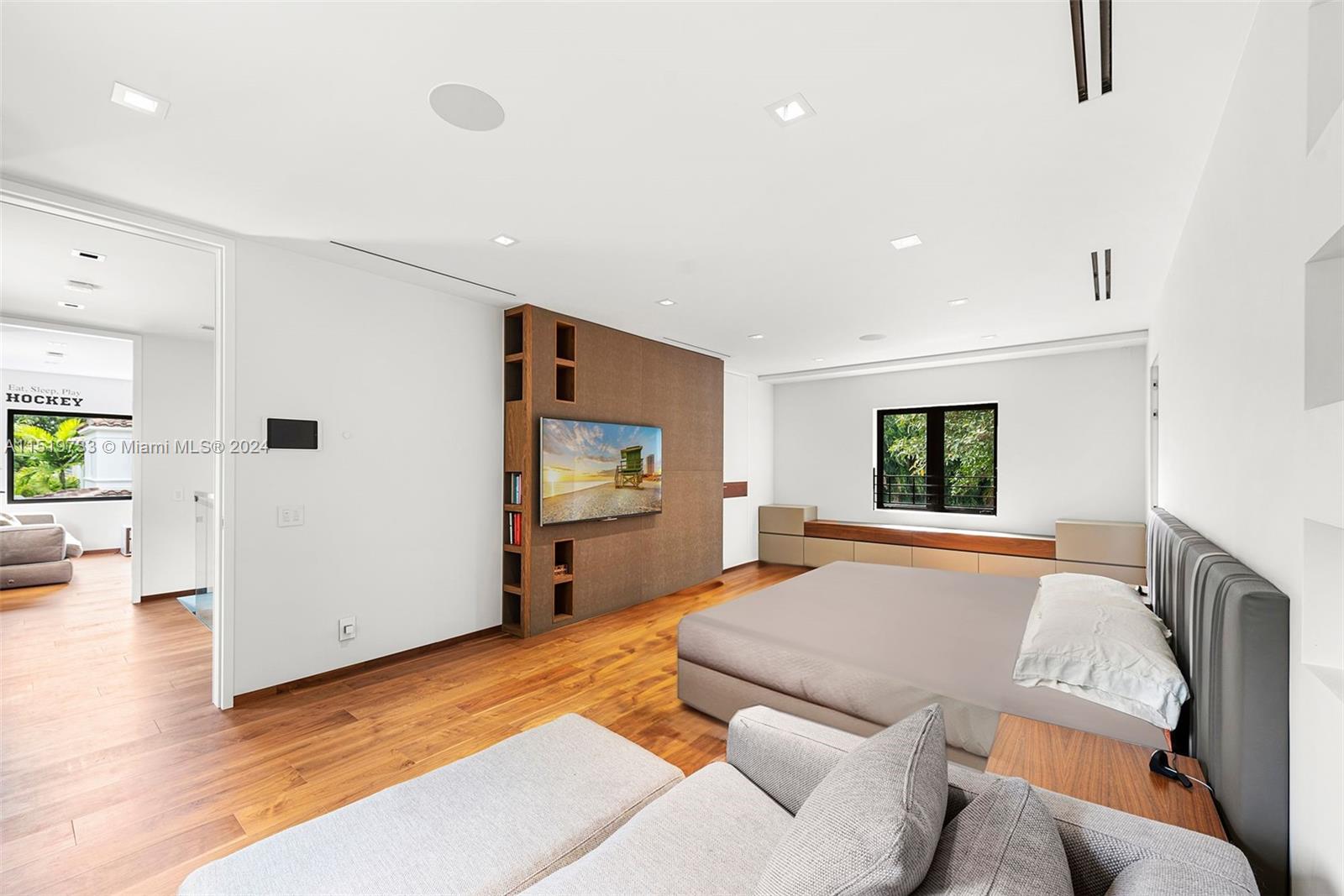 5146 Alton Rd, Miami Beach, FL, 33140 United States, 4 Bedrooms Bedrooms, ,4 BathroomsBathrooms,Residential,For Sale,Alton Rd,A11519733