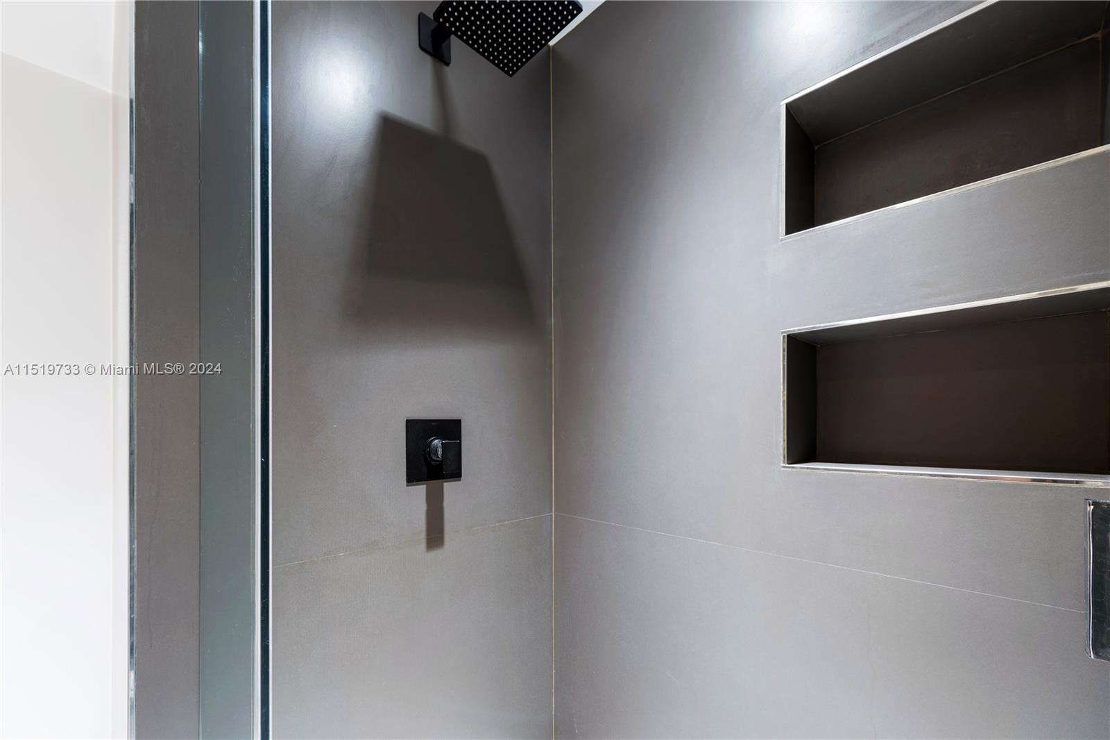 5146 Alton Rd, Miami Beach, FL, 33140 United States, 4 Bedrooms Bedrooms, ,4 BathroomsBathrooms,Residential,For Sale,Alton Rd,A11519733