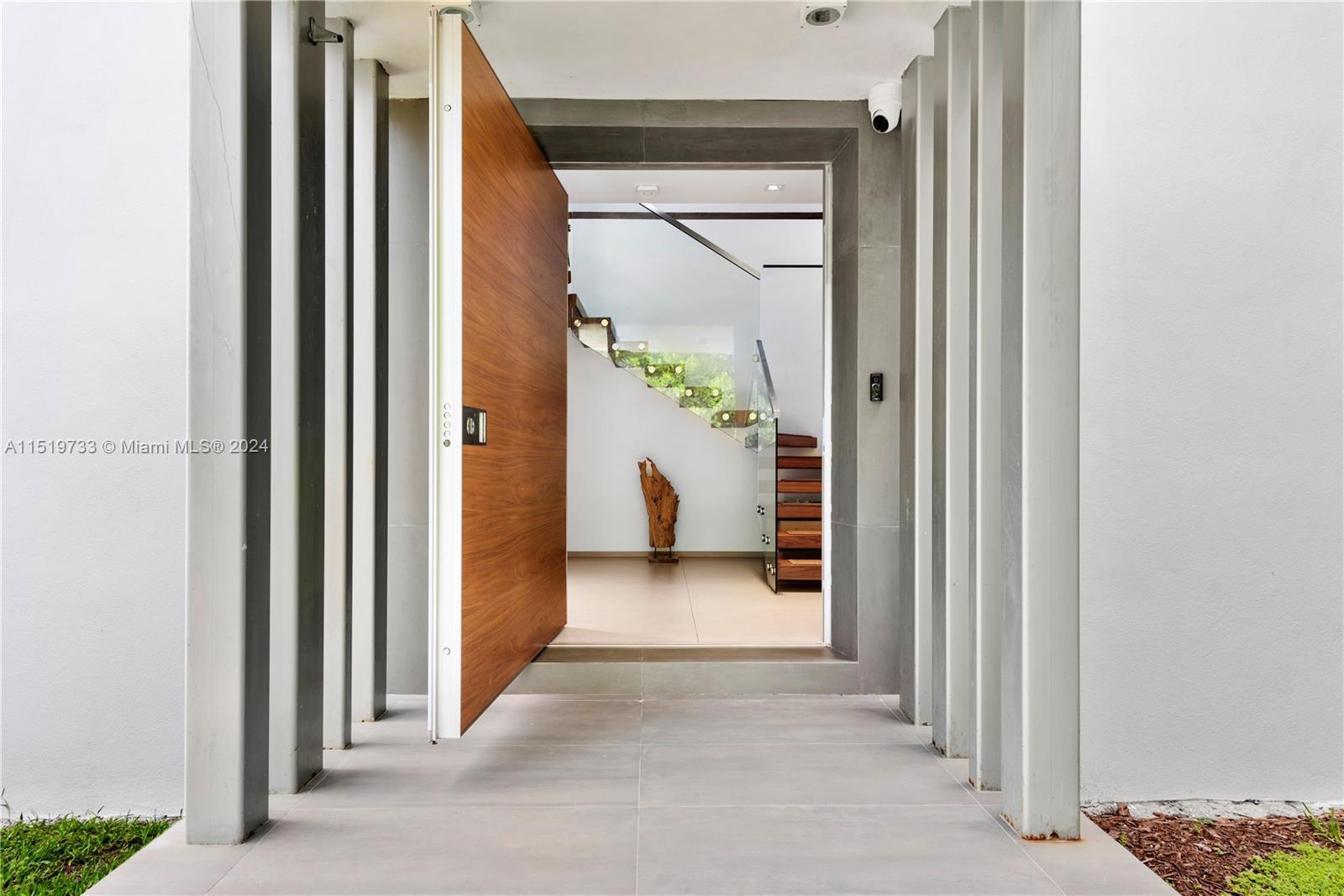 5146 Alton Rd, Miami Beach, FL, 33140 United States, 4 Bedrooms Bedrooms, ,4 BathroomsBathrooms,Residential,For Sale,Alton Rd,A11519733