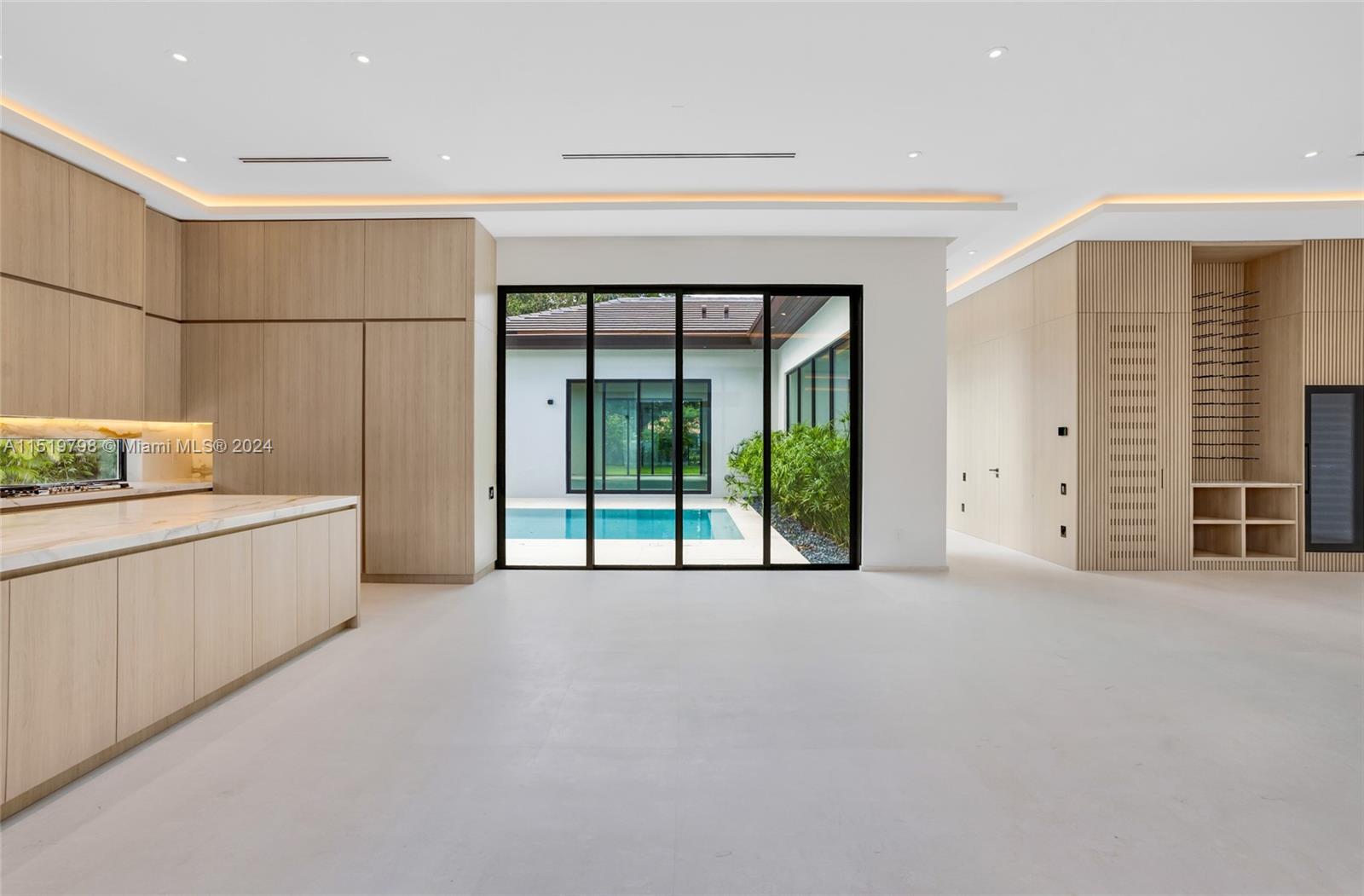 6445 102nd Ave, Miami, FL, 33173 United States, 7 Bedrooms Bedrooms, ,6 BathroomsBathrooms,Residential,For Sale,102nd Ave,A11519798