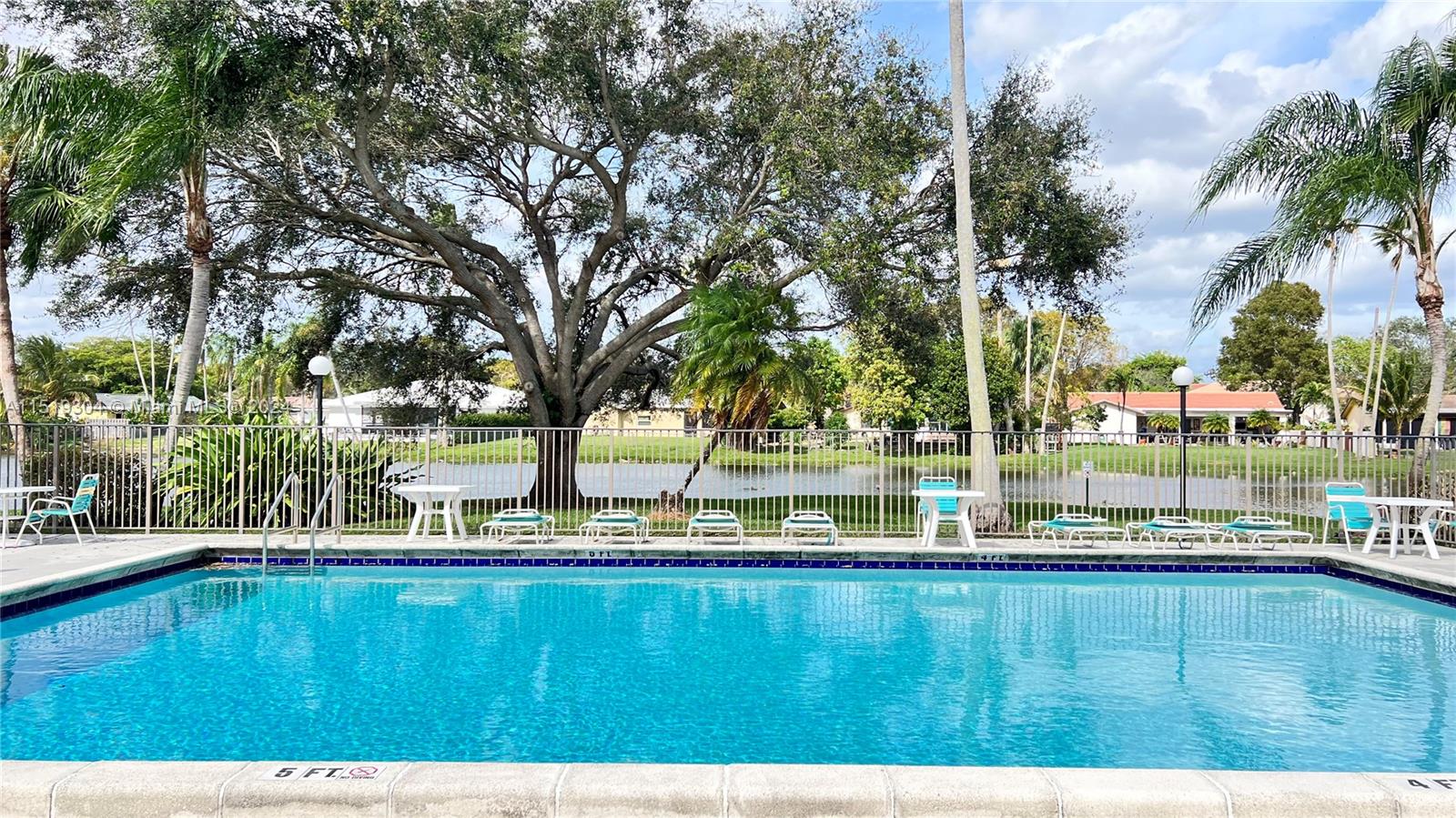 11441 39th Ct, Coral Springs, FL, 33065 United States, 2 Bedrooms Bedrooms, ,2 BathroomsBathrooms,Residential,For Sale,39th Ct,A11519304