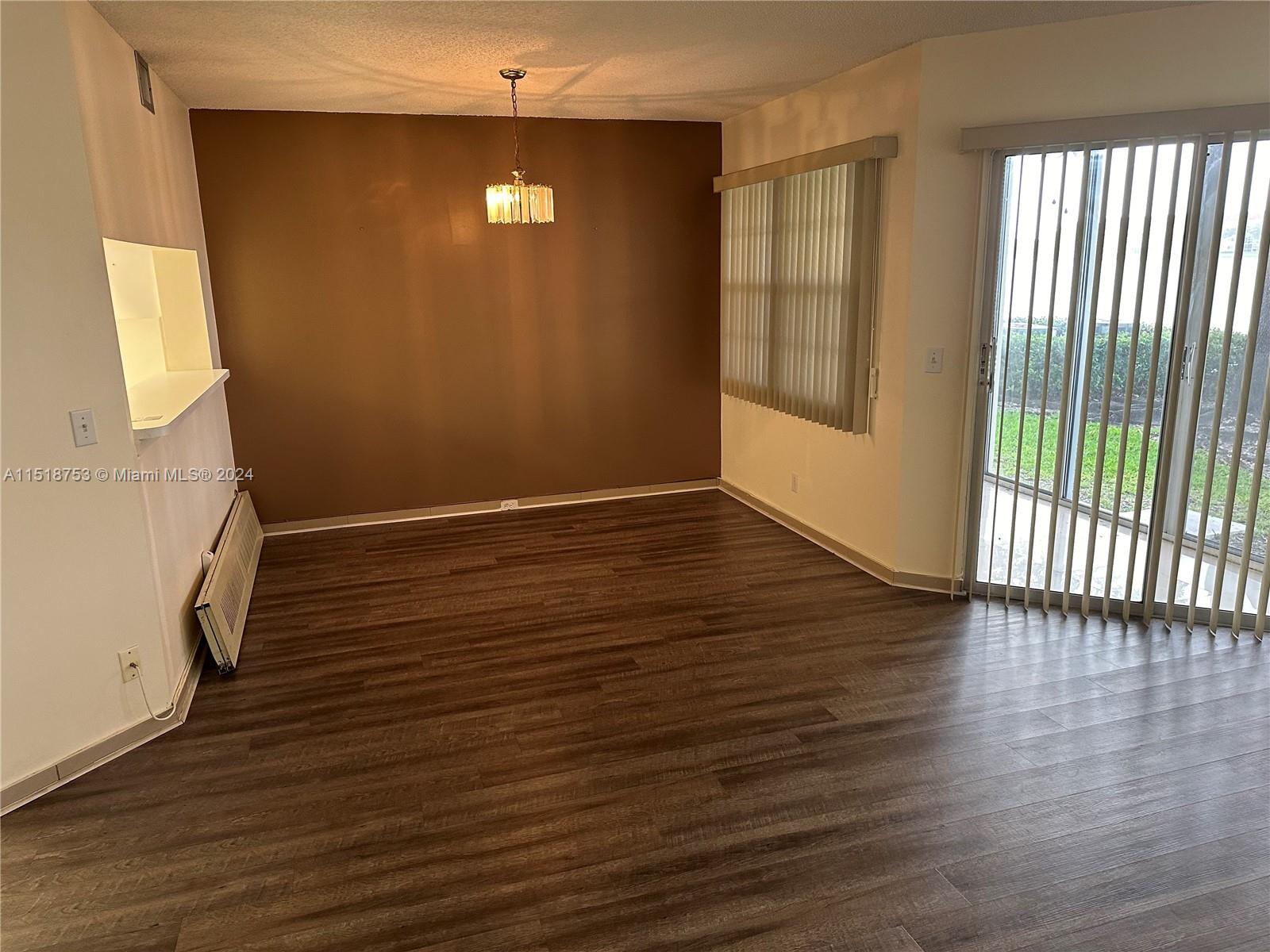 12901 SW 15th Ct 111V, Pembroke Pines, Florida 33027, 1 Bedroom Bedrooms, ,1 BathroomBathrooms,Residentiallease,For Rent,12901 SW 15th Ct 111V,A11518753