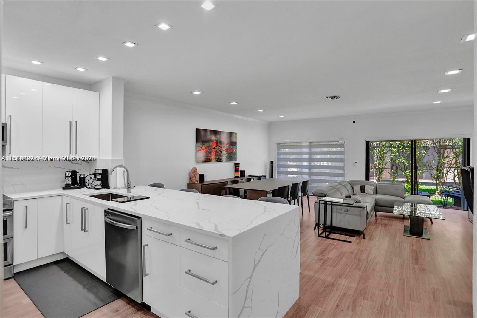 21150 Jib Ct J12, Aventura, Florida 33180, 2 Bedrooms Bedrooms, ,2 BathroomsBathrooms,Residential,For Sale,21150 Jib Ct J12,A11519832