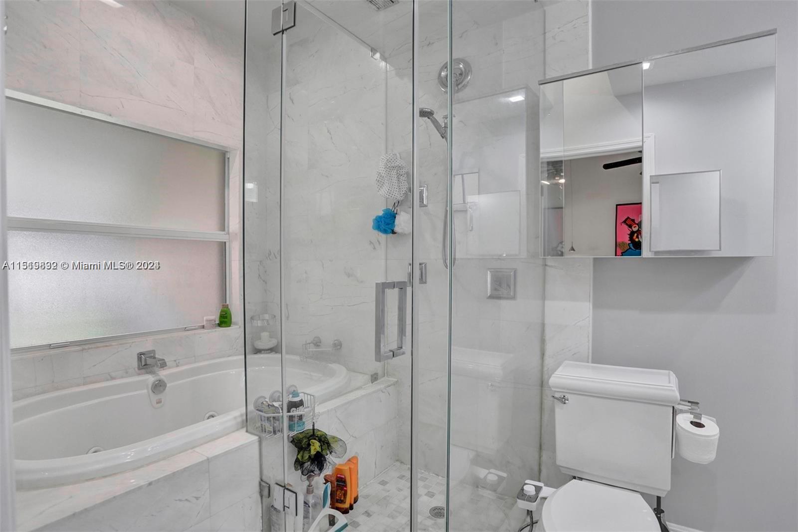 21150 Jib Ct J12, Aventura, Florida 33180, 2 Bedrooms Bedrooms, ,2 BathroomsBathrooms,Residential,For Sale,21150 Jib Ct J12,A11519832