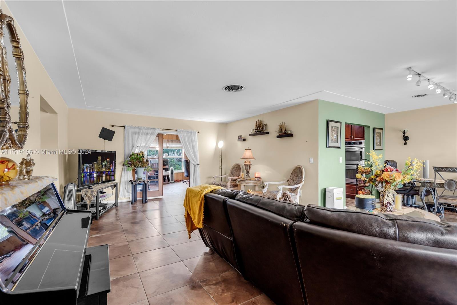 17250 SW 298th St, Homestead, Florida 33030, 3 Bedrooms Bedrooms, ,2 BathroomsBathrooms,Residential,For Sale,17250 SW 298th St,A11519196