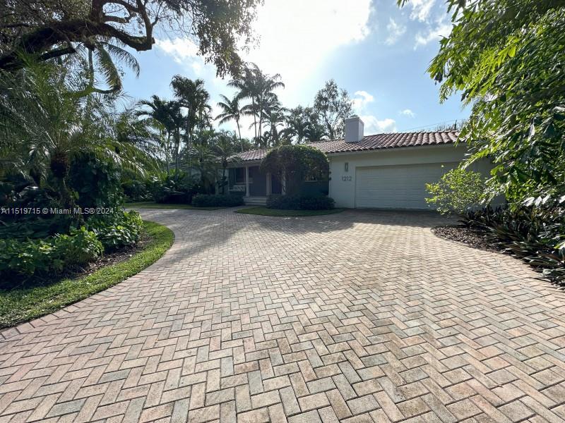 1212 Manati Ave, Coral Gables, FL, 33146 United States, 5 Bedrooms Bedrooms, ,4 BathroomsBathrooms,Residential,For Sale,Manati Ave,A11519715