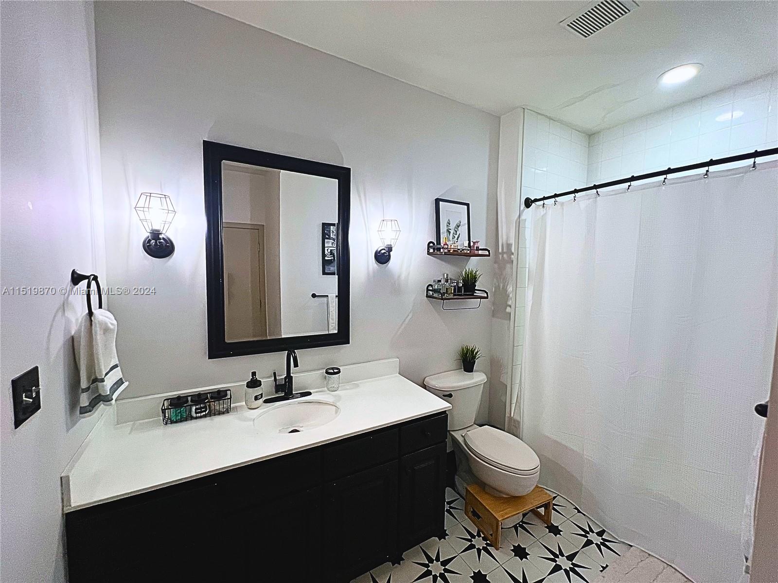 2001 Biscayne Blvd 2208, Miami, Florida 33137, 1 Bedroom Bedrooms, ,1 BathroomBathrooms,Residentiallease,For Rent,2001 Biscayne Blvd 2208,A11519870