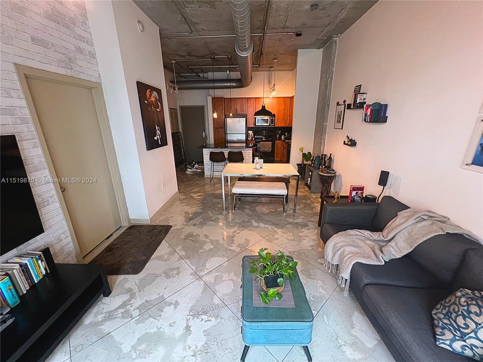 2001 Biscayne Blvd 2208, Miami, Florida 33137, 1 Bedroom Bedrooms, ,1 BathroomBathrooms,Residentiallease,For Rent,2001 Biscayne Blvd 2208,A11519870