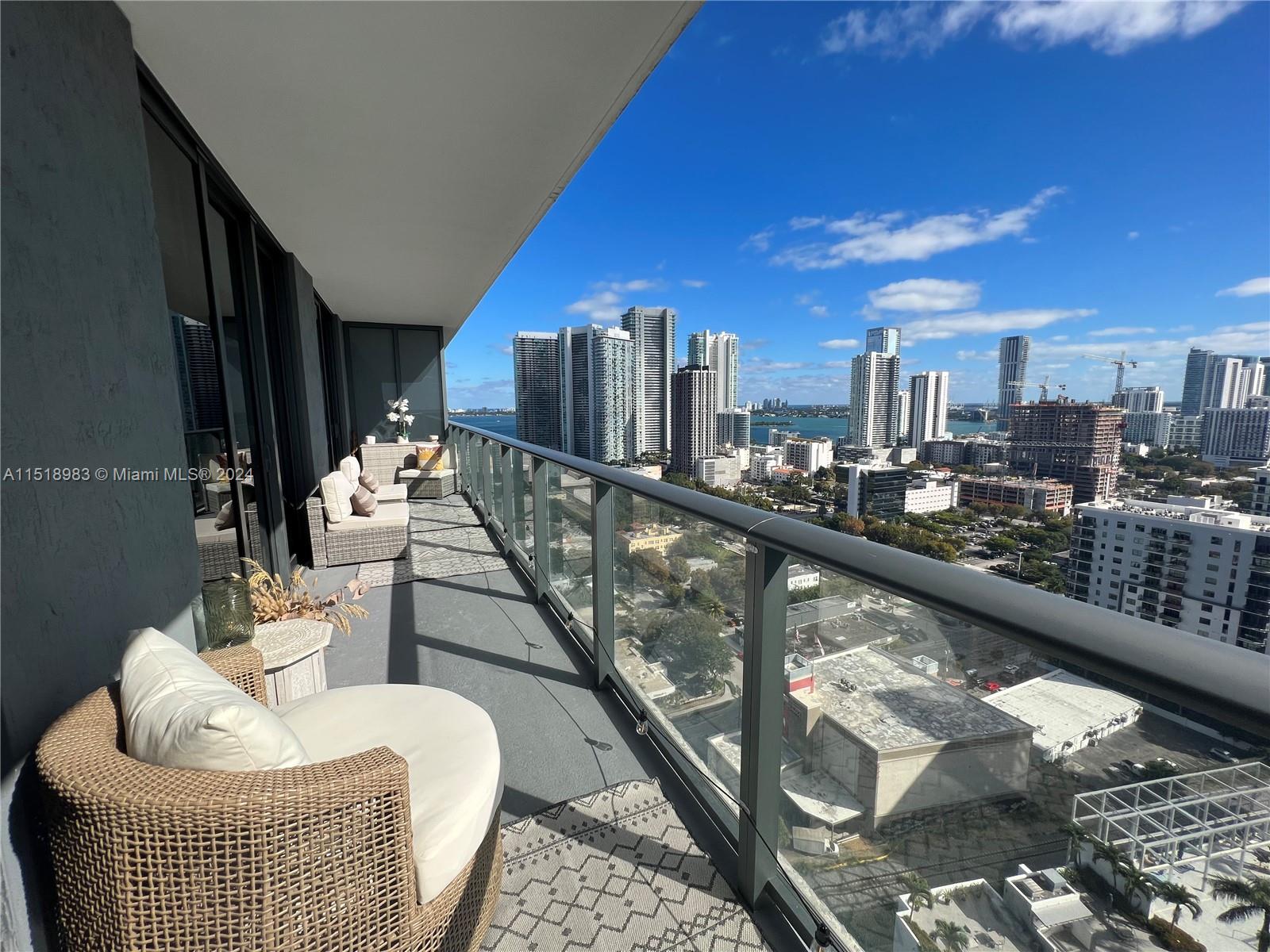 121 NE 34th St 2502, Miami, Florida 33137, 2 Bedrooms Bedrooms, ,2 BathroomsBathrooms,Residentiallease,For Rent,121 NE 34th St 2502,A11518983