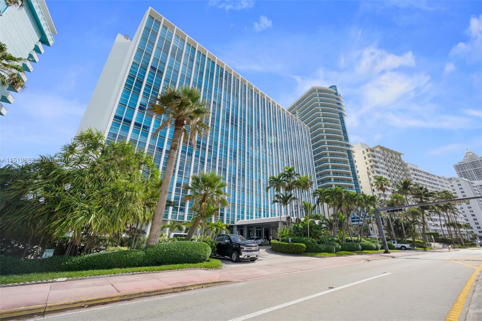 5055 Collins Ave, Miami Beach, FL, 33140 United States, 1 Bedroom Bedrooms, ,1 BathroomBathrooms,Residential,For Sale,Collins Ave,A11519883