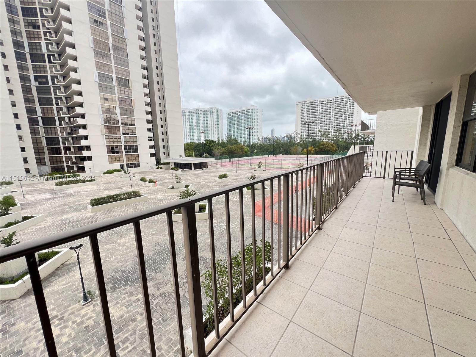 18151 31st Ct, Aventura, FL, 33160 United States, 2 Bedrooms Bedrooms, ,2 BathroomsBathrooms,Residential,For Sale,31st Ct,A11519642