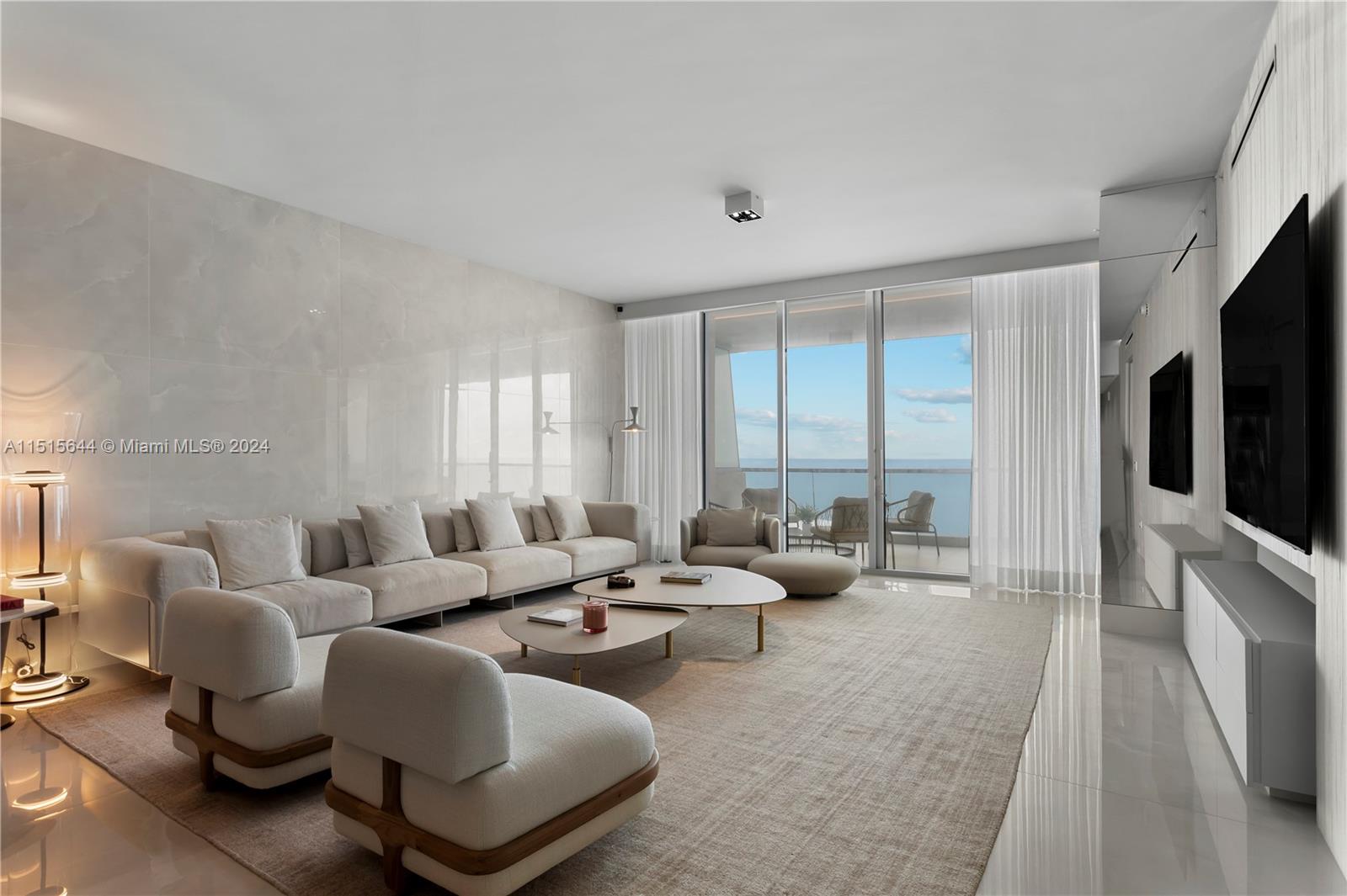 18501 Collins Ave, Sunny Isles Beach, FL, 33160 United States, 3 Bedrooms Bedrooms, ,4 BathroomsBathrooms,Residential,For Sale,Collins Ave,A11515644