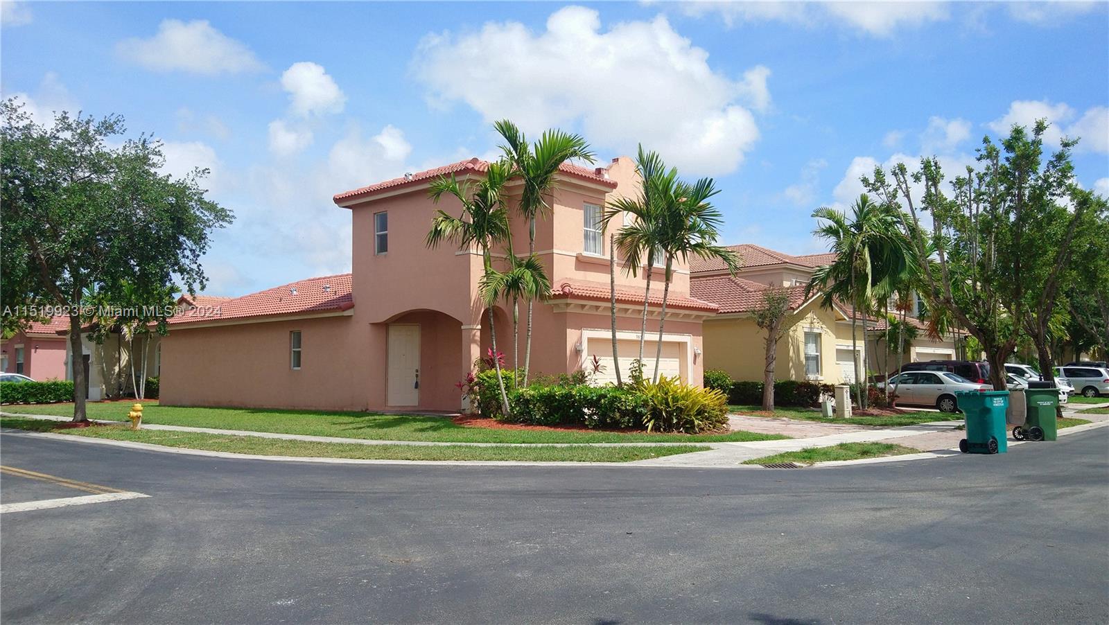 983 NE 37th Ave, Homestead, Florida 33033, 3 Bedrooms Bedrooms, ,2 BathroomsBathrooms,Residentiallease,For Rent,983 NE 37th Ave,A11519923