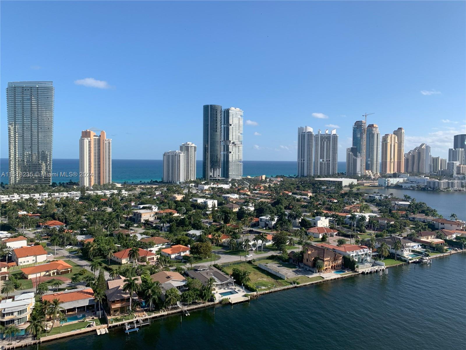 19195 36th Ct, Aventura, FL, 33180 United States, 2 Bedrooms Bedrooms, ,2 BathroomsBathrooms,Residential,For Sale,36th Ct,A11518235