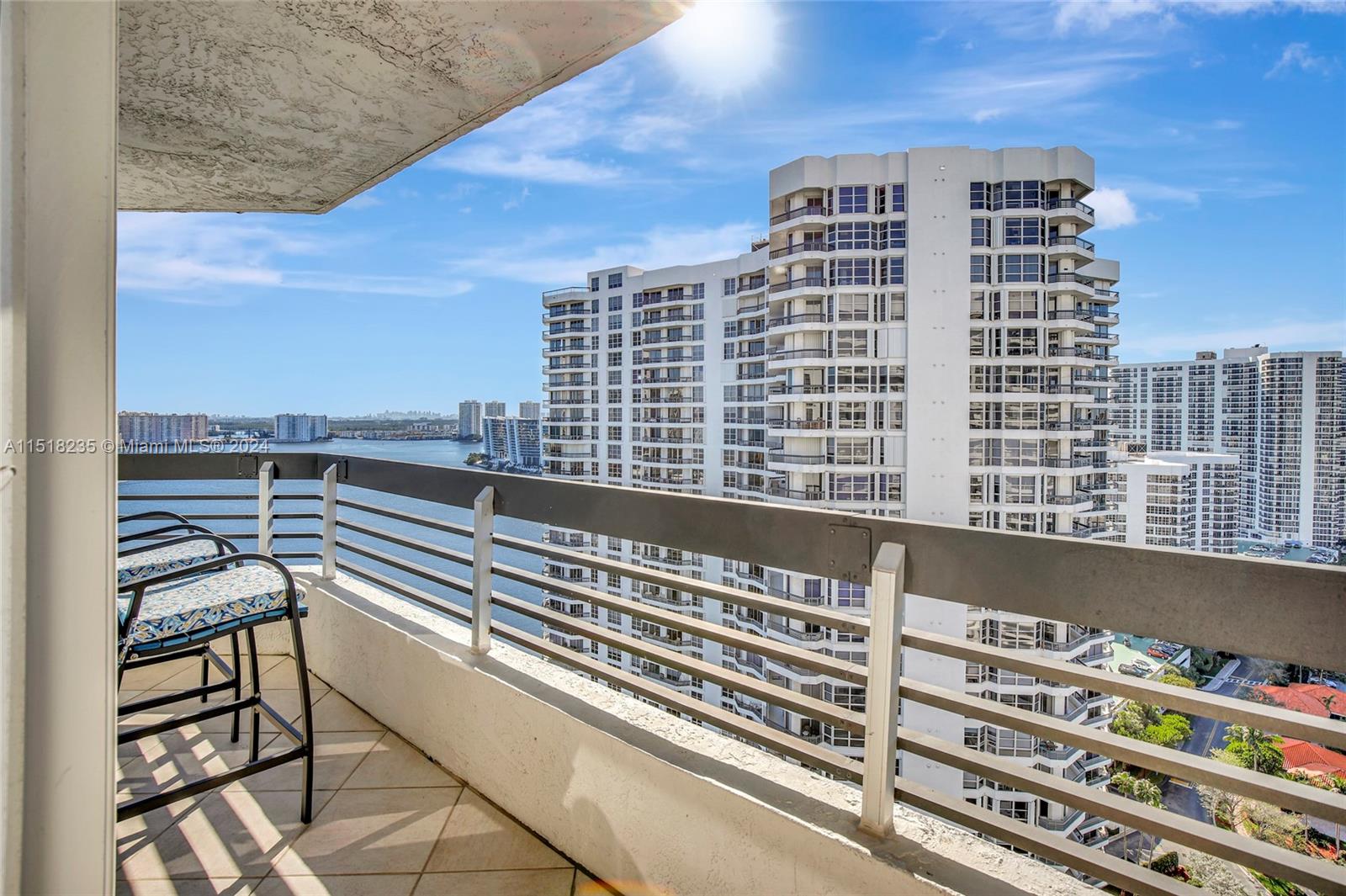 19195 36th Ct, Aventura, FL, 33180 United States, 2 Bedrooms Bedrooms, ,2 BathroomsBathrooms,Residential,For Sale,36th Ct,A11518235